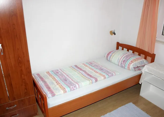 Apartament With Sea View In Rogoznicko - 65 Sqm With Balcony Zečevo